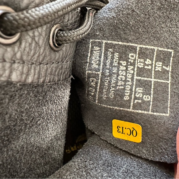 Dr. Martens 1460 Pascal Boot, size 8 - Picture 8 of 8